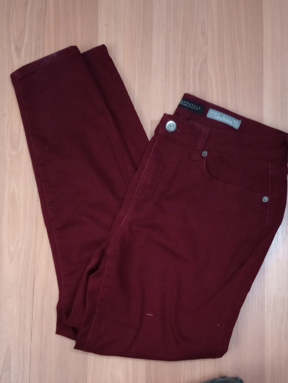 Aeropostale High-Rise Skinny Jeans - Deep Wine